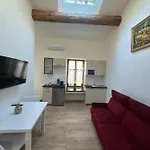 Familial A Mezzanine Presbytère Dans L'église Apartamento Narbona