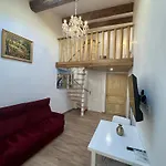 Apartamento Familial A Mezzanine Presbytère Dans L'église Narbona