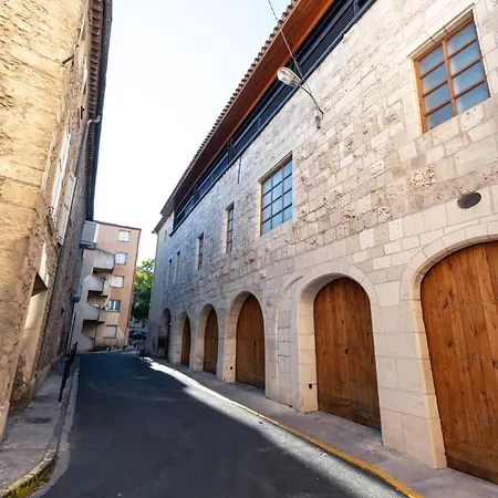 Apartmán Familial A Mezzanine Presbytere Dans L'eglise
